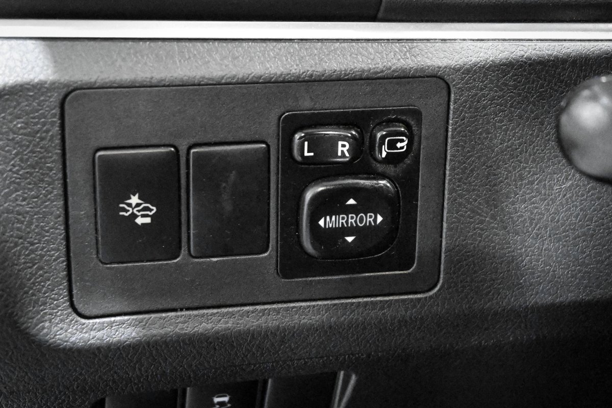 Foto Toyota Verso 29