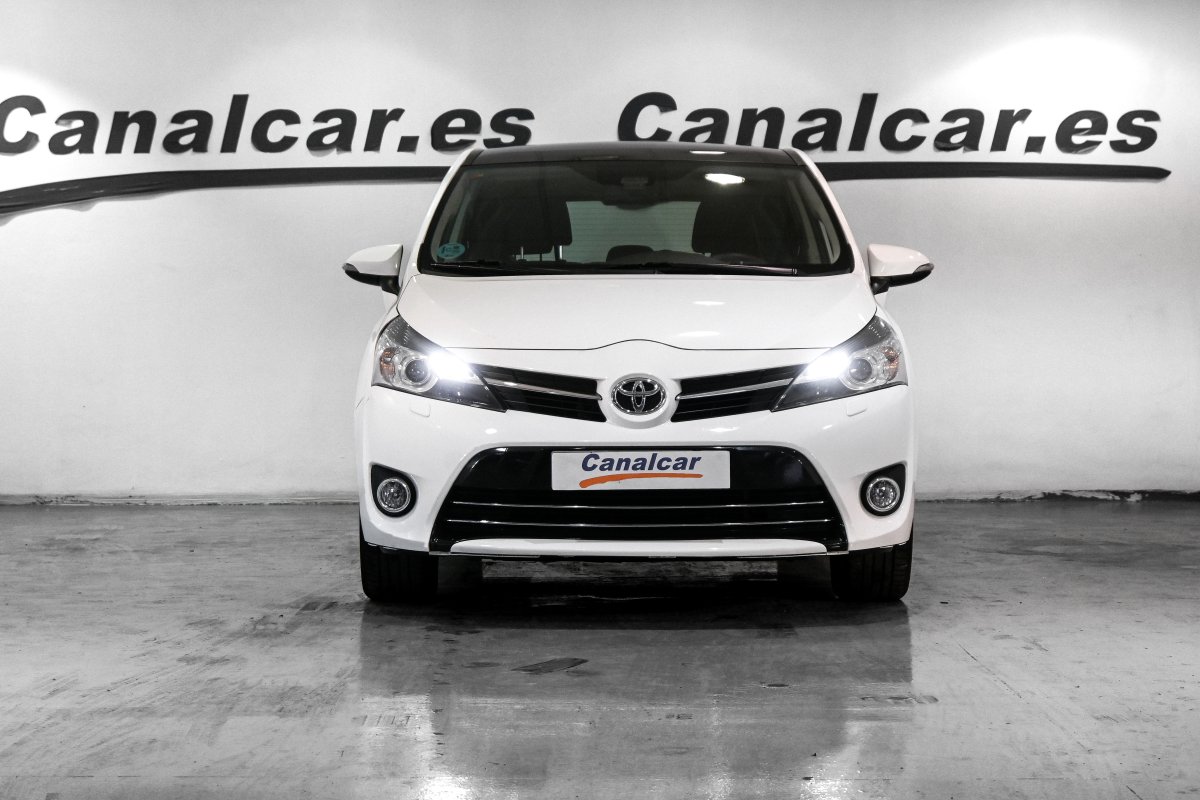 Foto Toyota Verso 3