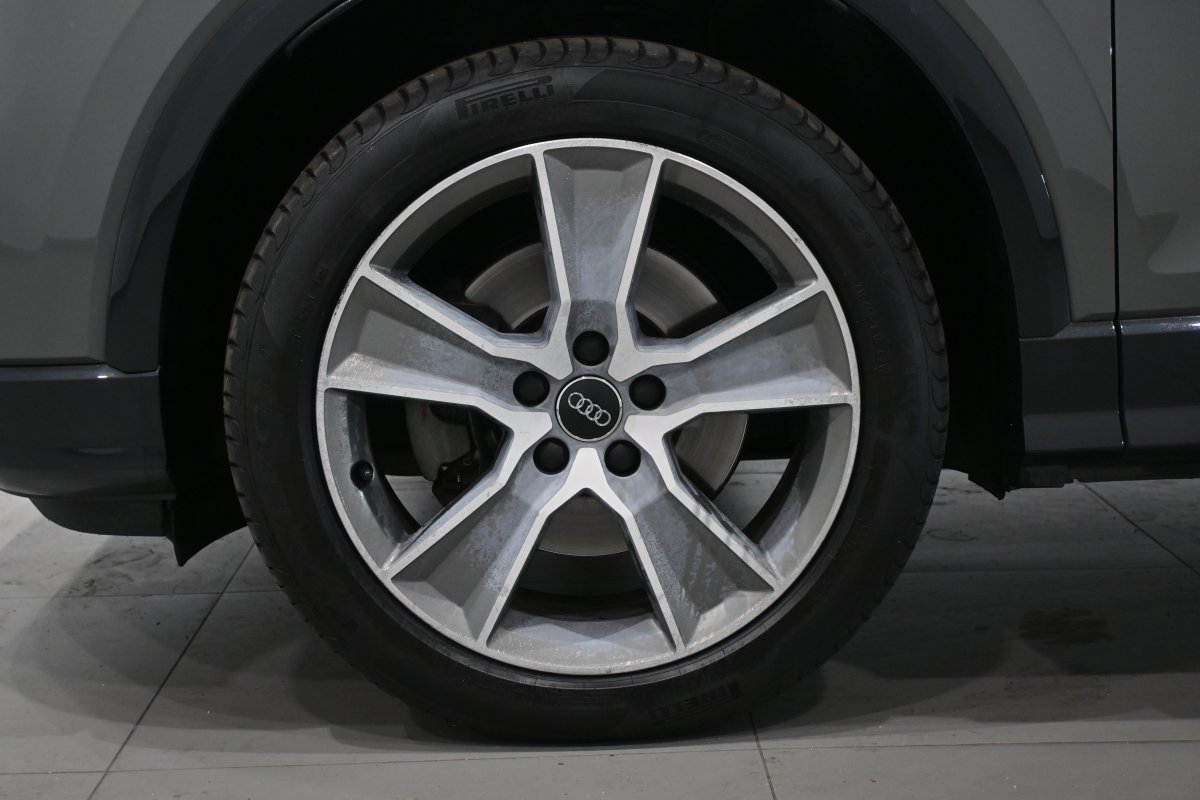 Foto Audi Q2 27