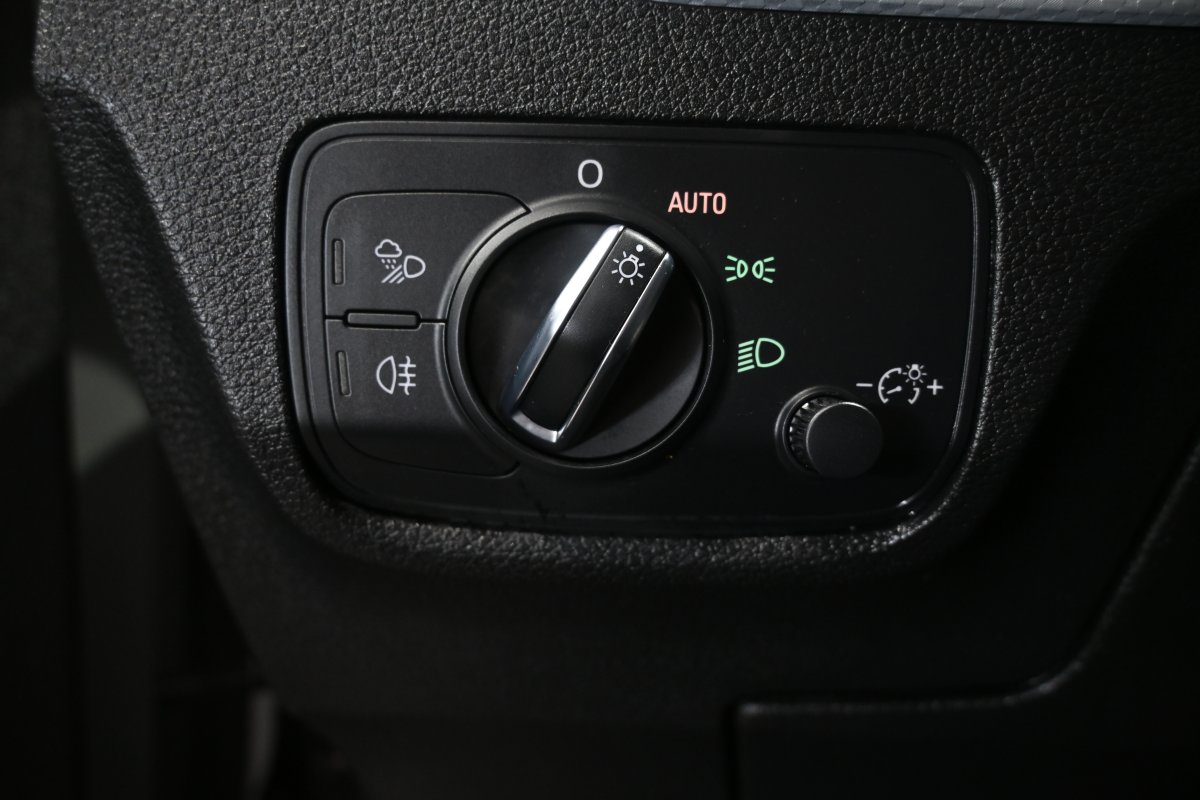 Foto Audi Q2 25