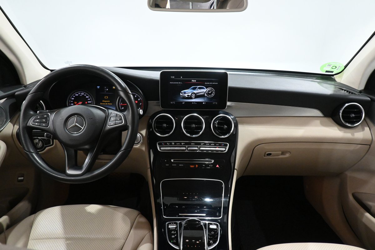 Foto Mercedes-Benz Clase GLC 24