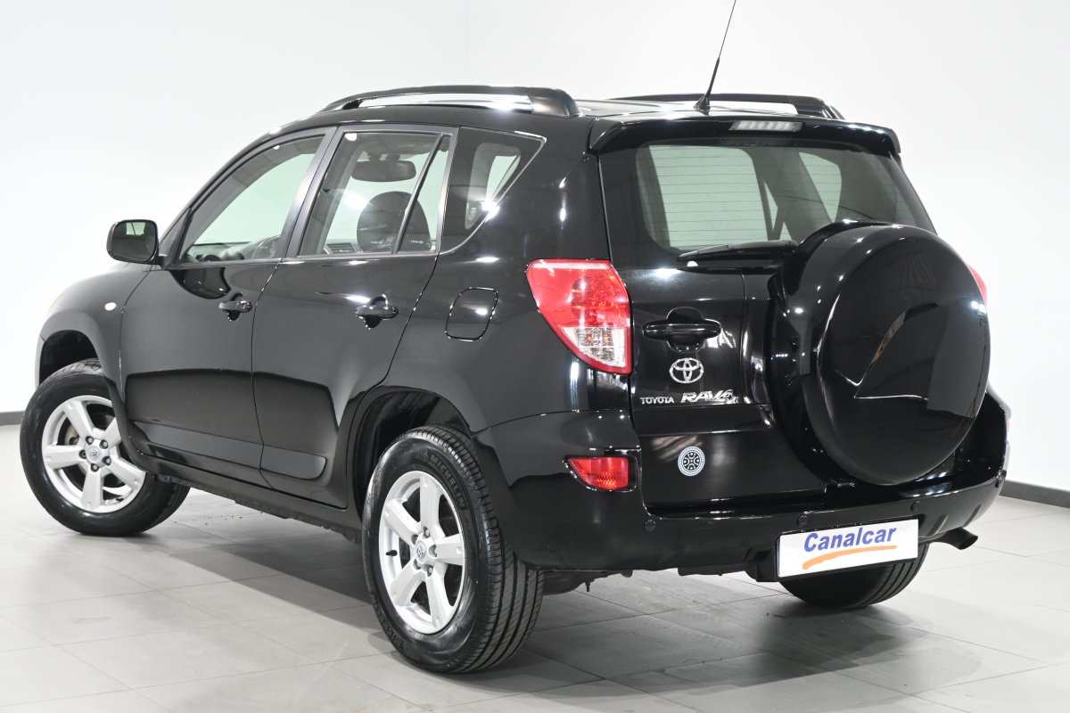 Foto Toyota RAV-4 6