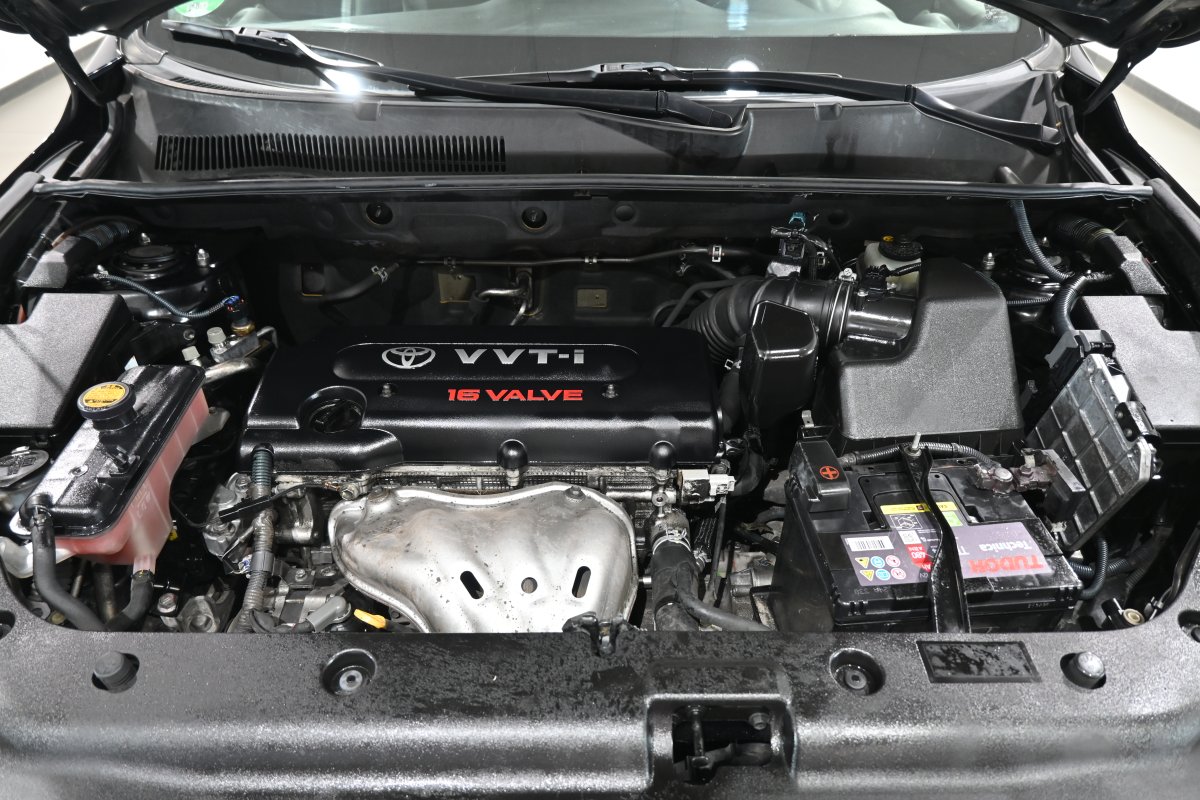 Foto Toyota RAV-4 7