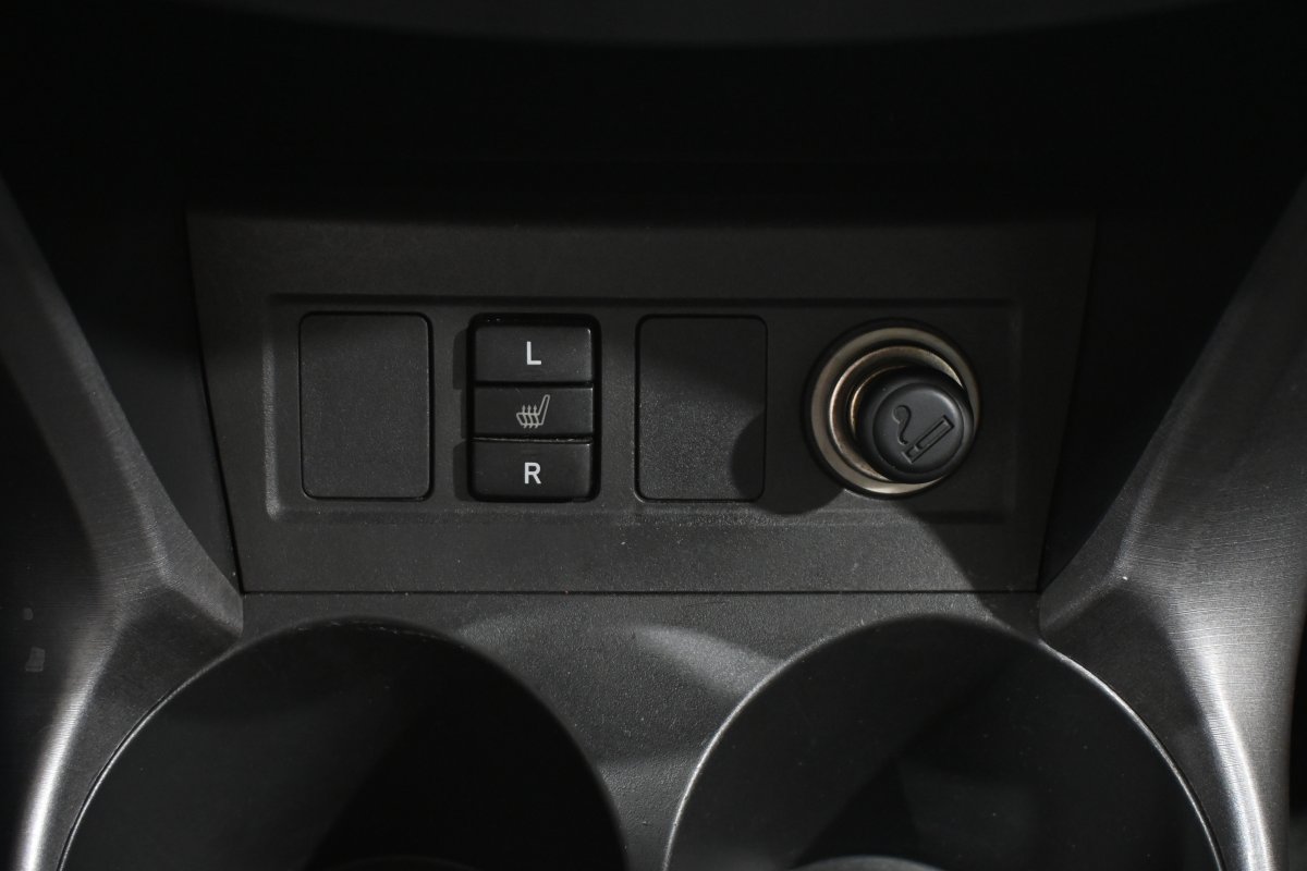 Foto Toyota RAV-4 18