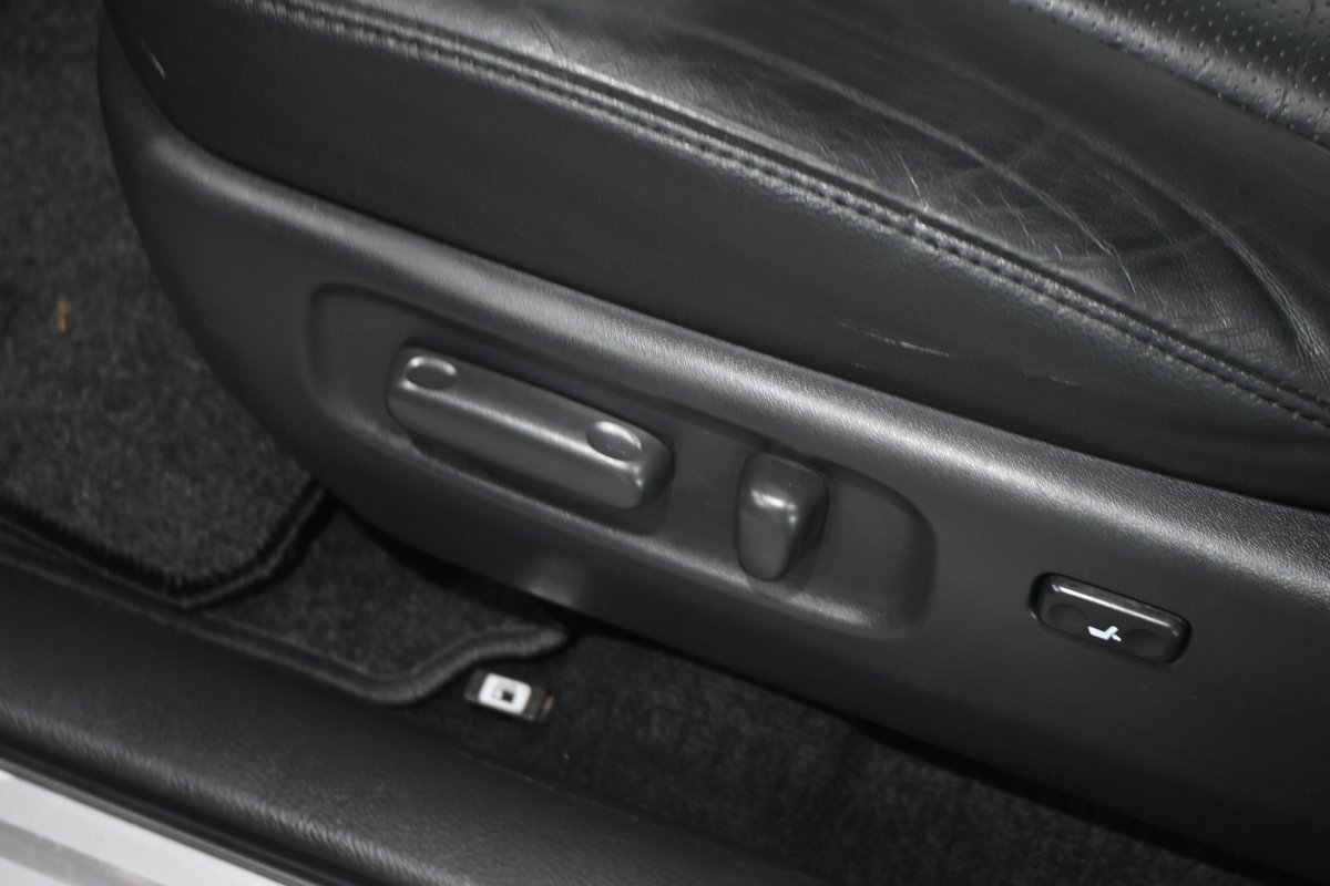 Foto Toyota RAV-4 26