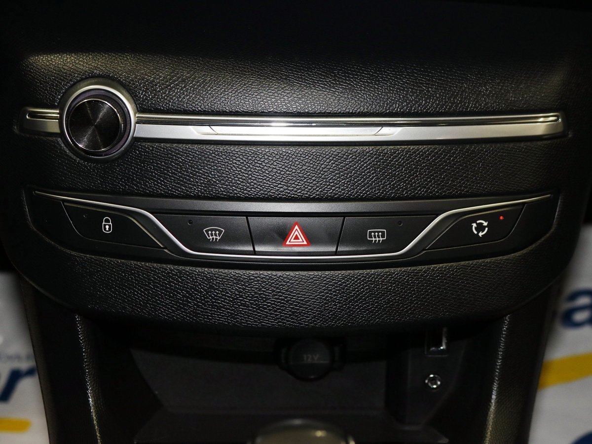 Foto Peugeot 308 19