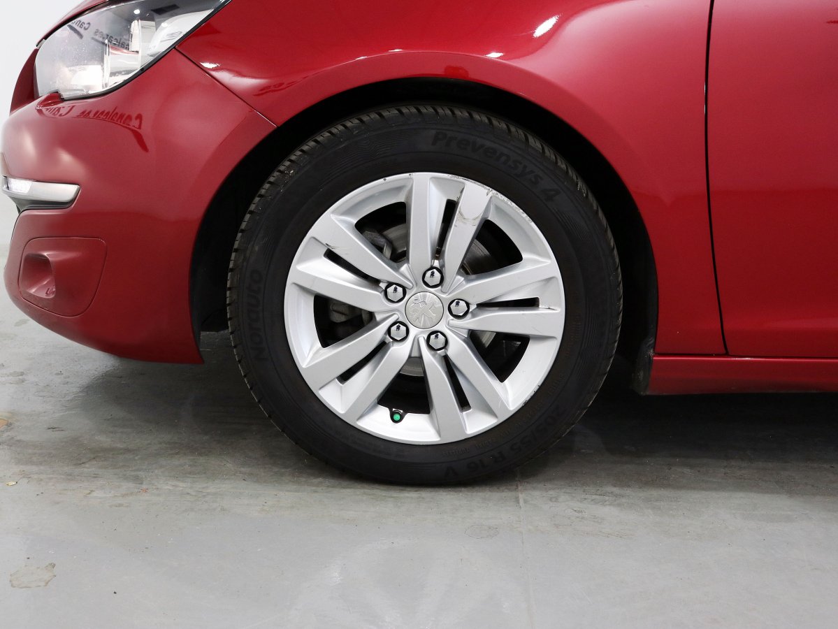 Foto Peugeot 308 28