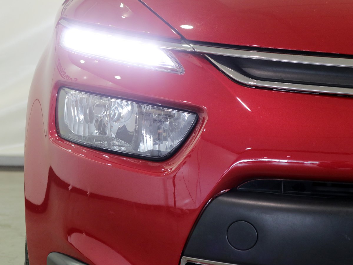Foto Citroen C4 Picasso 11
