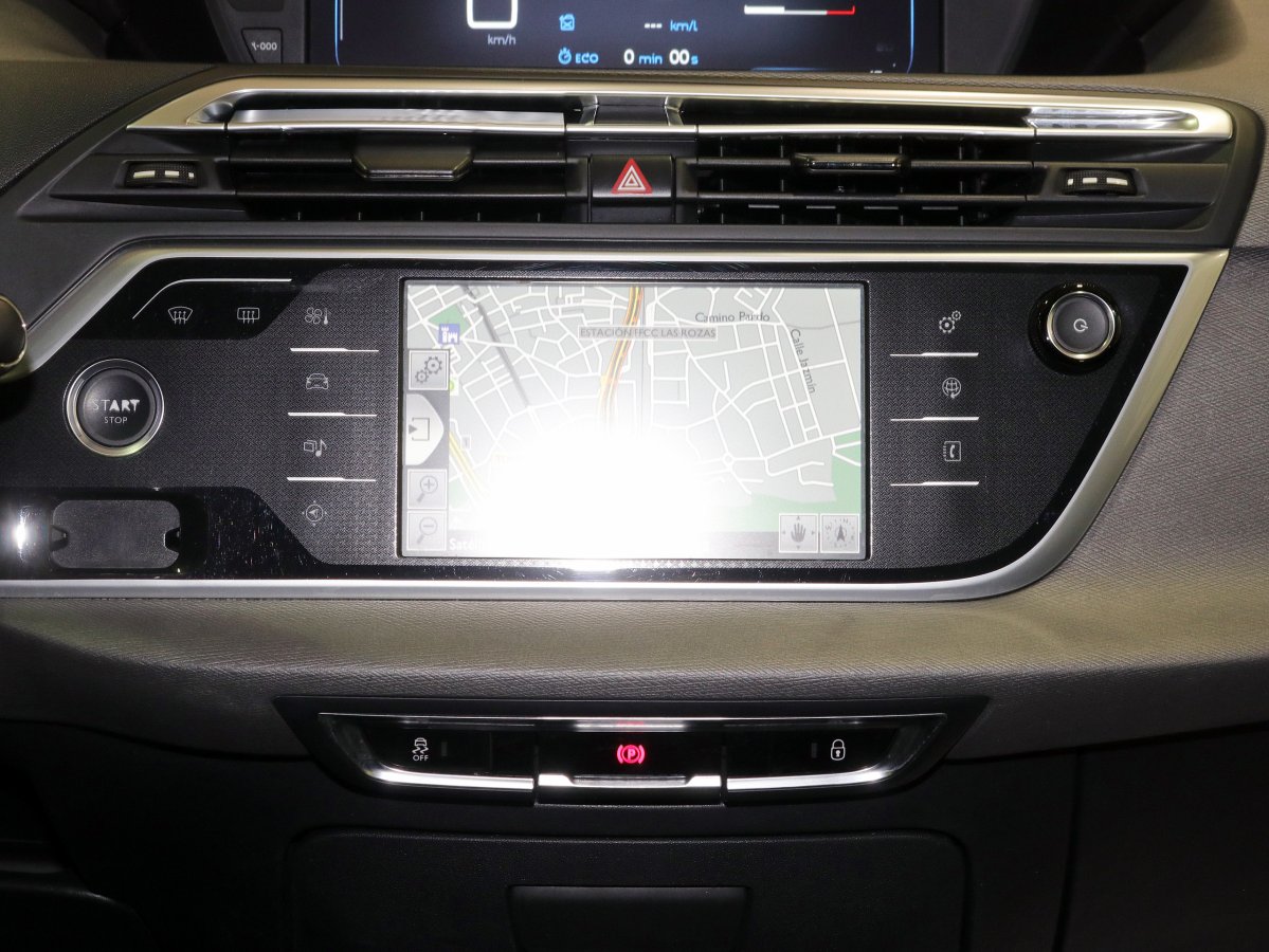 Foto Citroen C4 Picasso 23