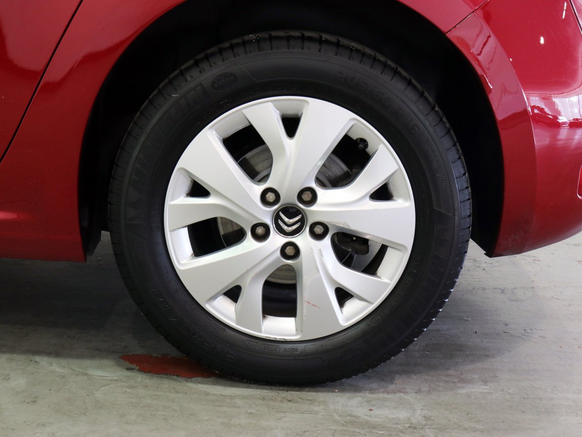 Foto Citroen C4 Picasso 32