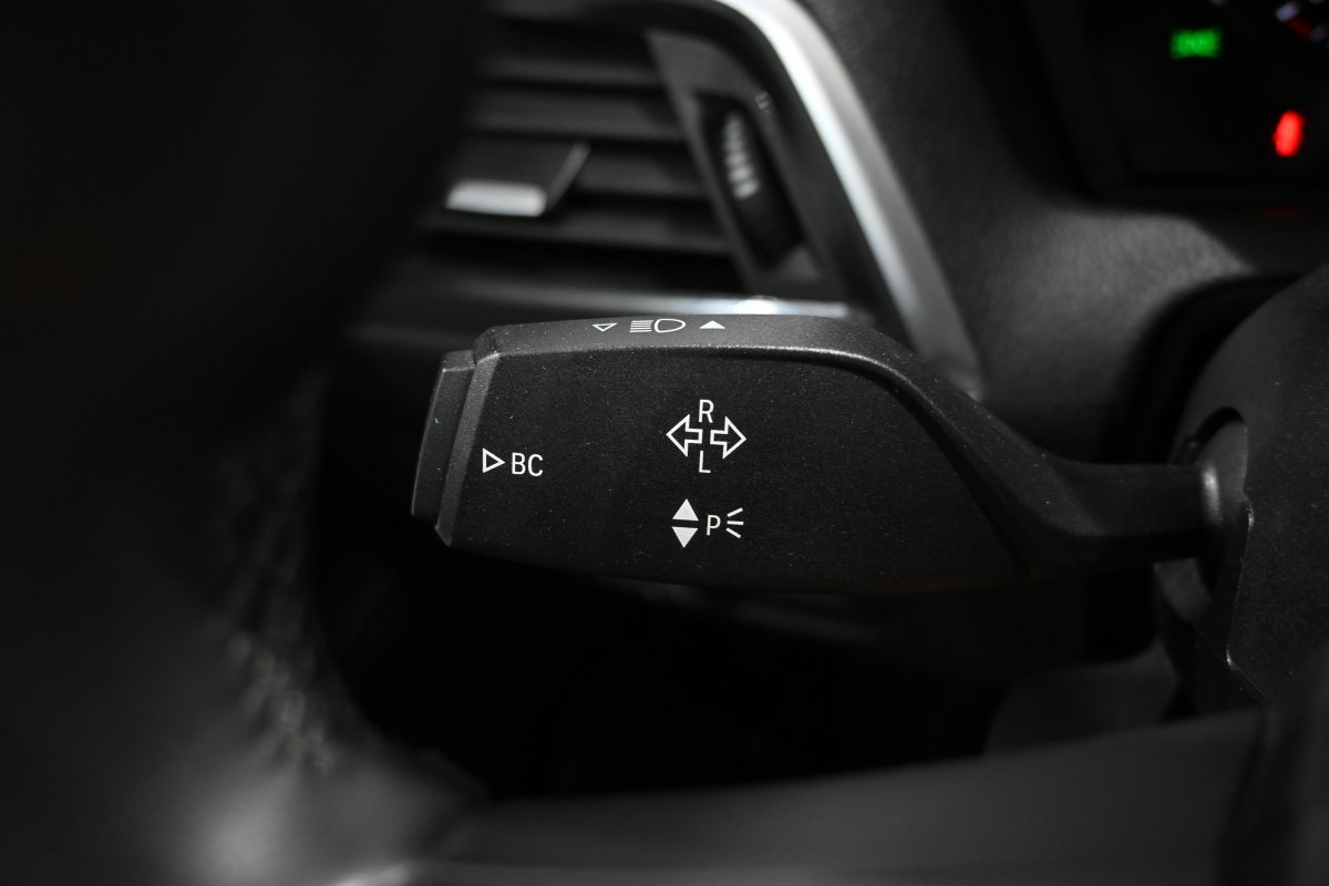 Foto Bmw 118i 24