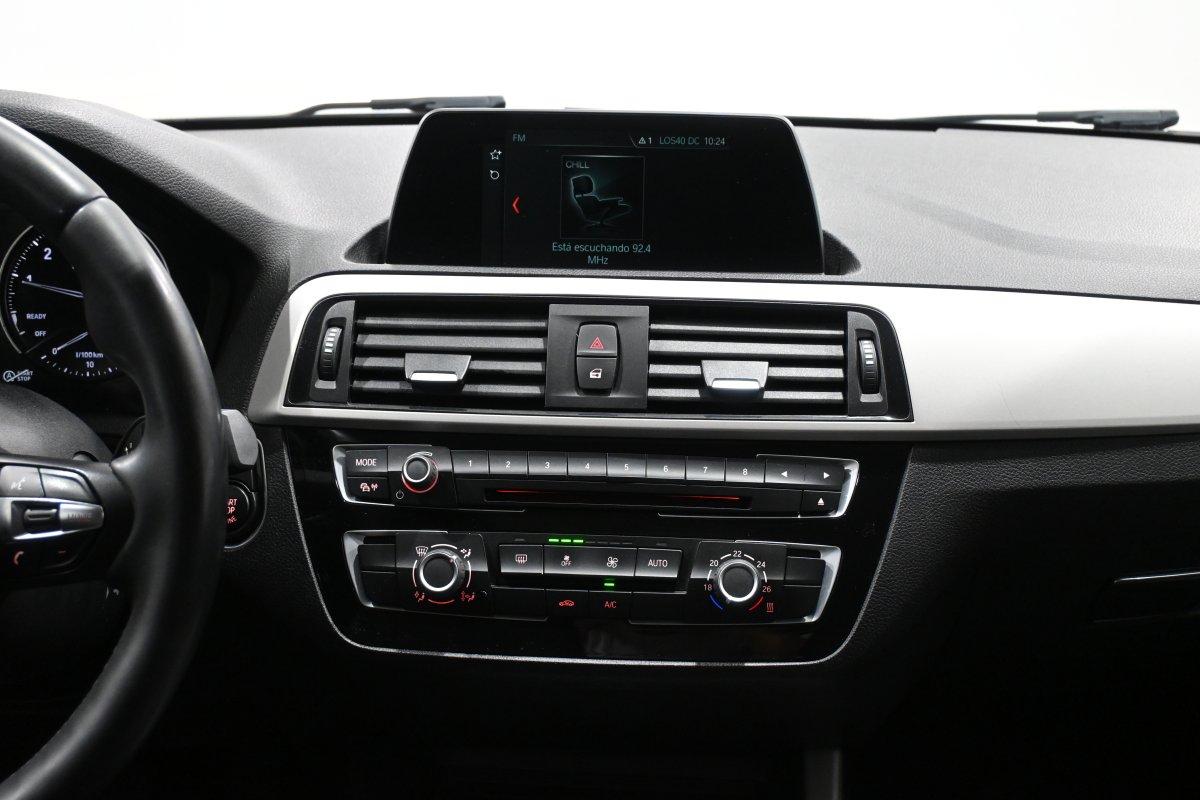Foto Bmw 118i 14