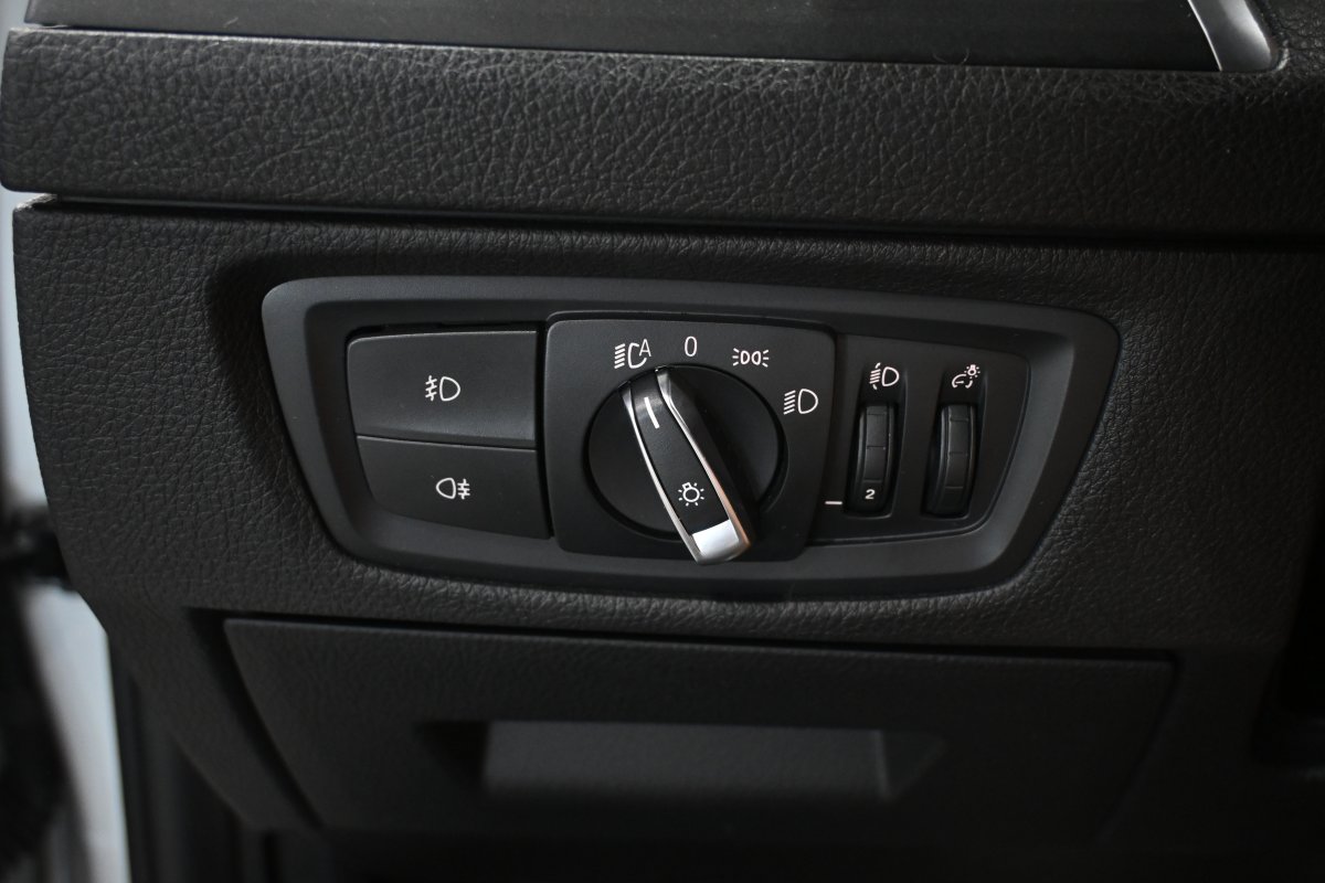 Foto Bmw 118i 26