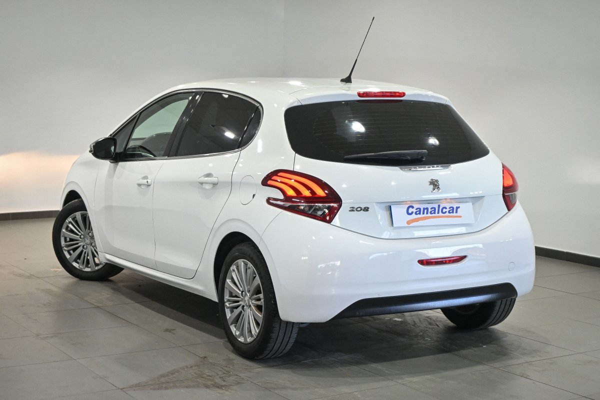 Foto Peugeot 208 6