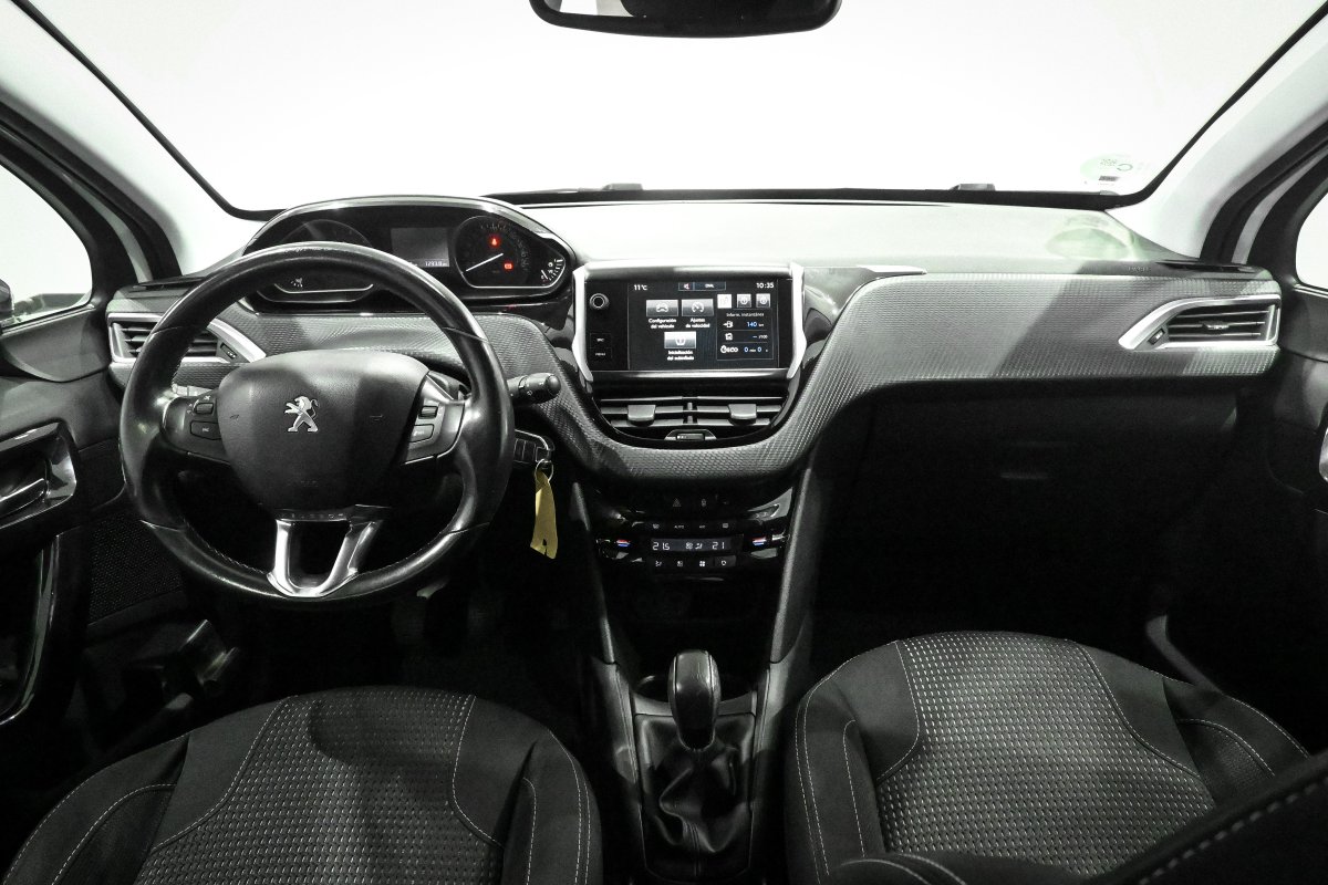 Foto Peugeot 208 22