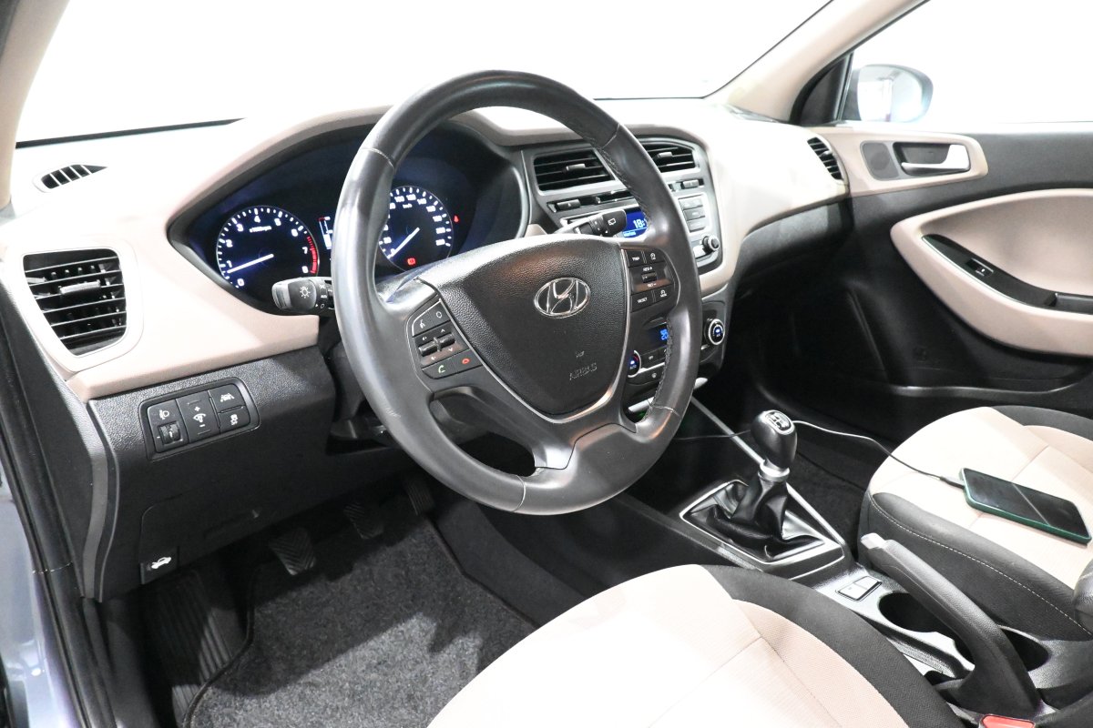 Foto Hyundai i20 12