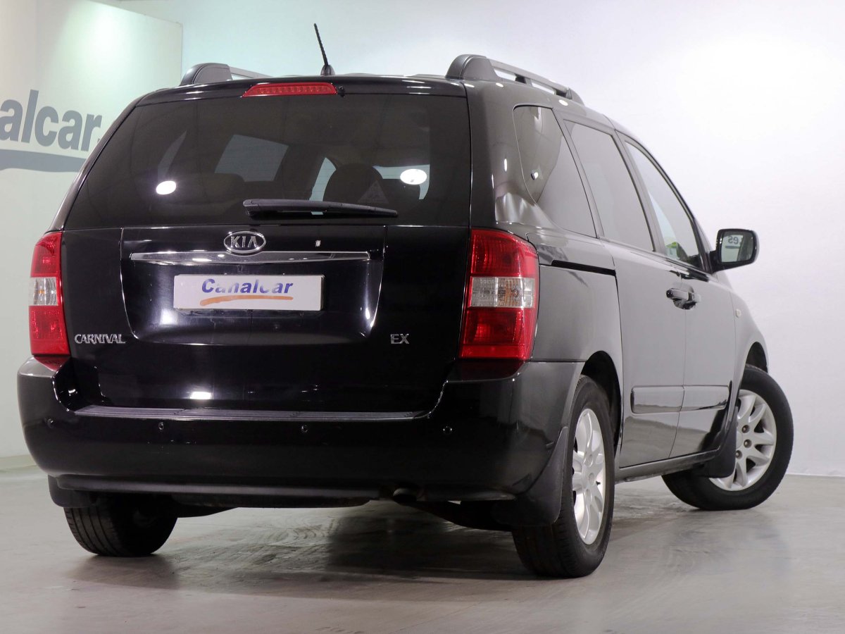 Foto Kia Carnival 4