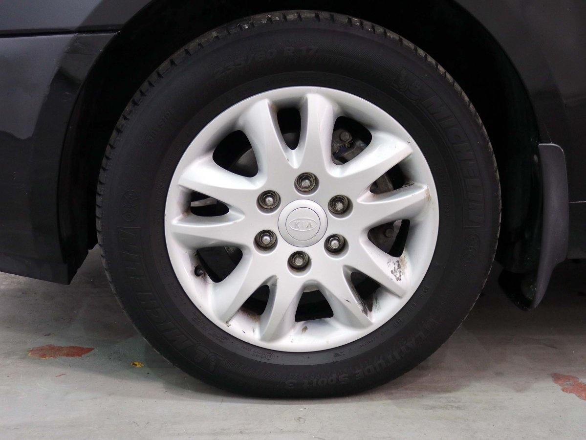 Foto Kia Carnival 23