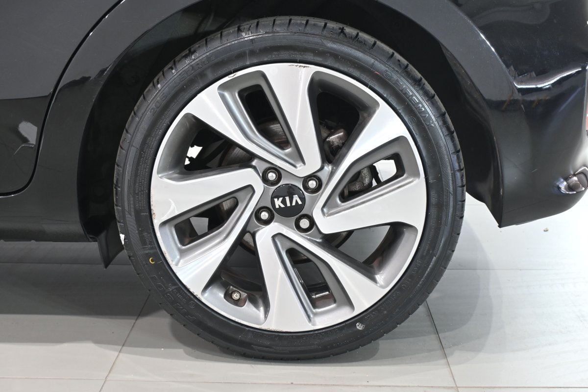 Foto Kia Rio 29