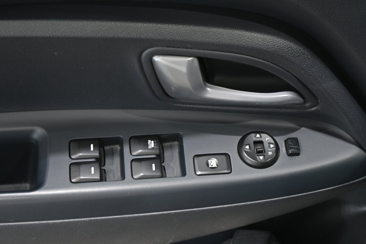 Foto Kia Rio 27