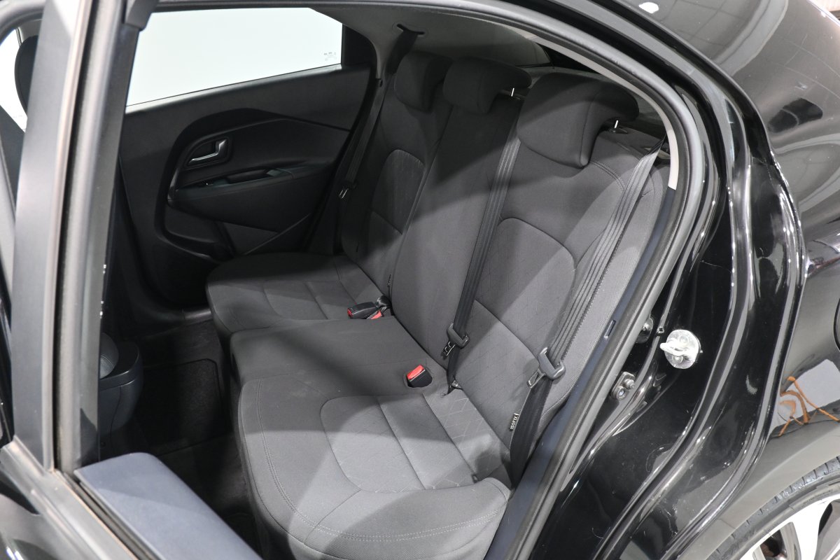 Foto Kia Rio 11