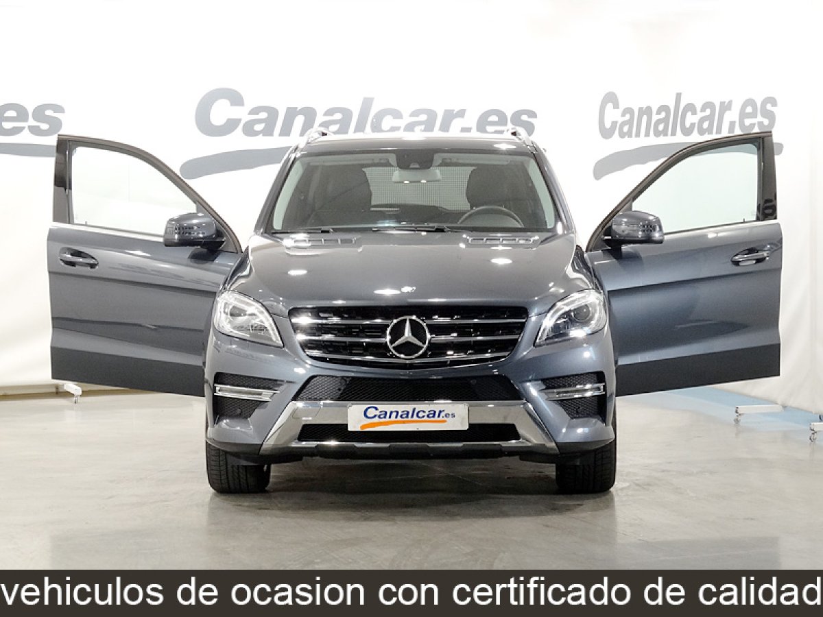 Foto Mercedes-Benz ML 250 3