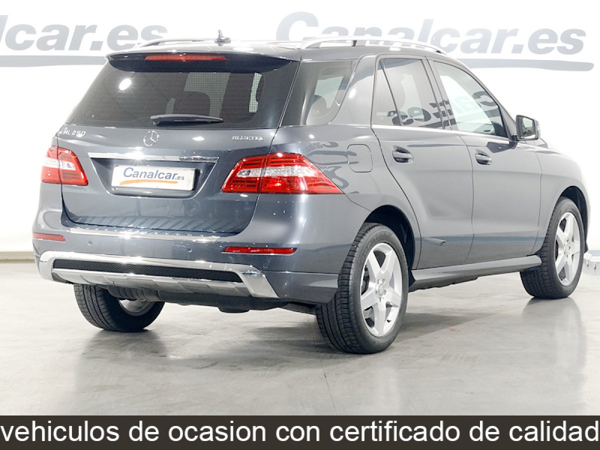 Foto Mercedes-Benz ML 250 5