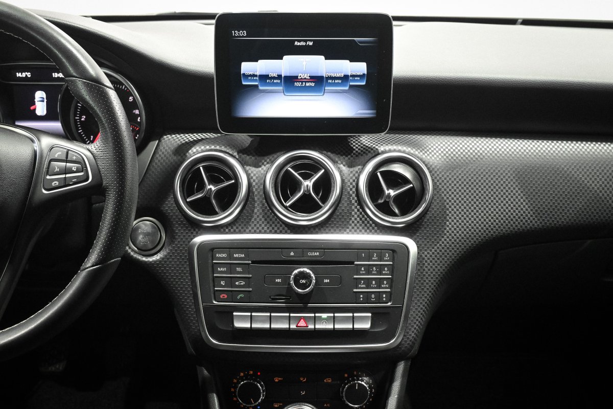 Foto Mercedes-Benz Clase A 14