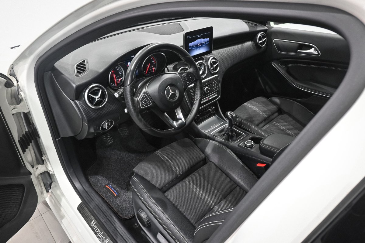 Foto Mercedes-Benz Clase A 9