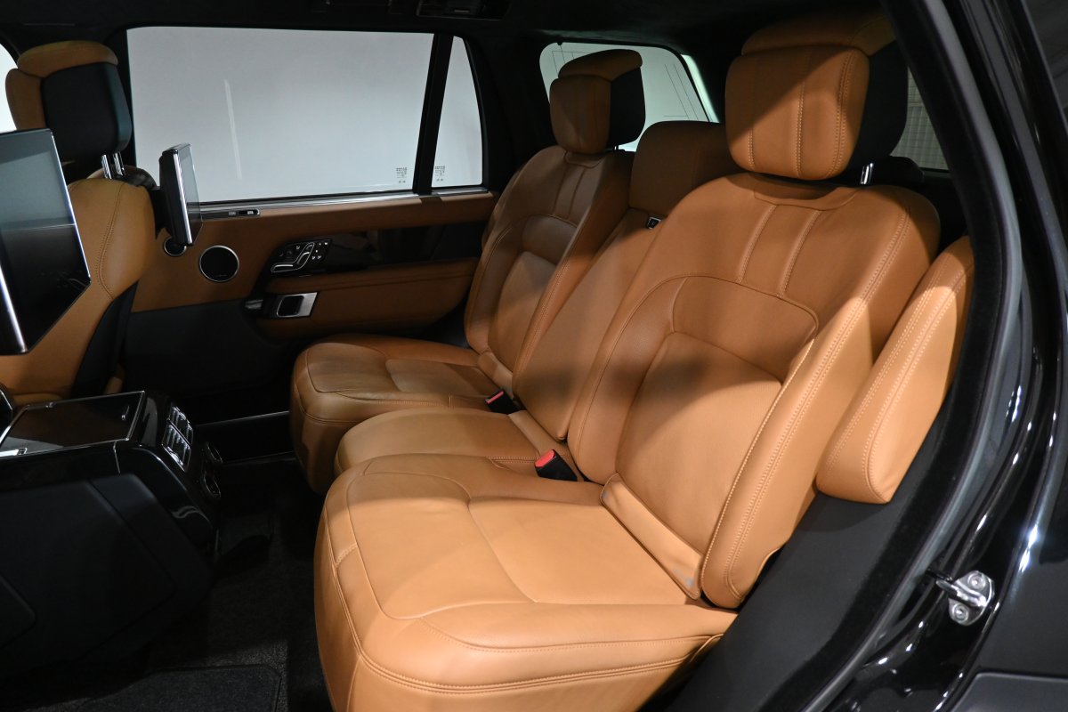 Foto Land Rover RANGE ROVER 4.4 SD V8 VOGUE LWB  12