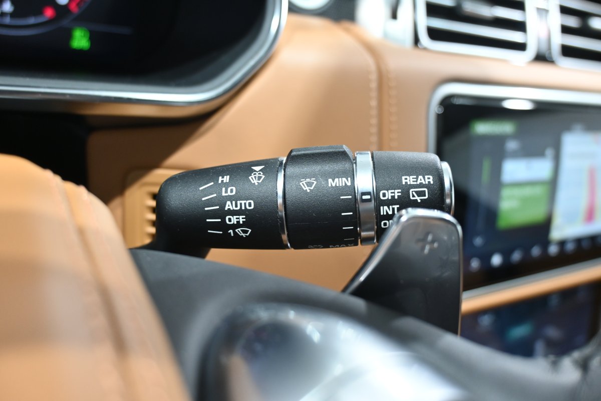 Foto Land Rover RANGE ROVER 4.4 SD V8 VOGUE LWB  29