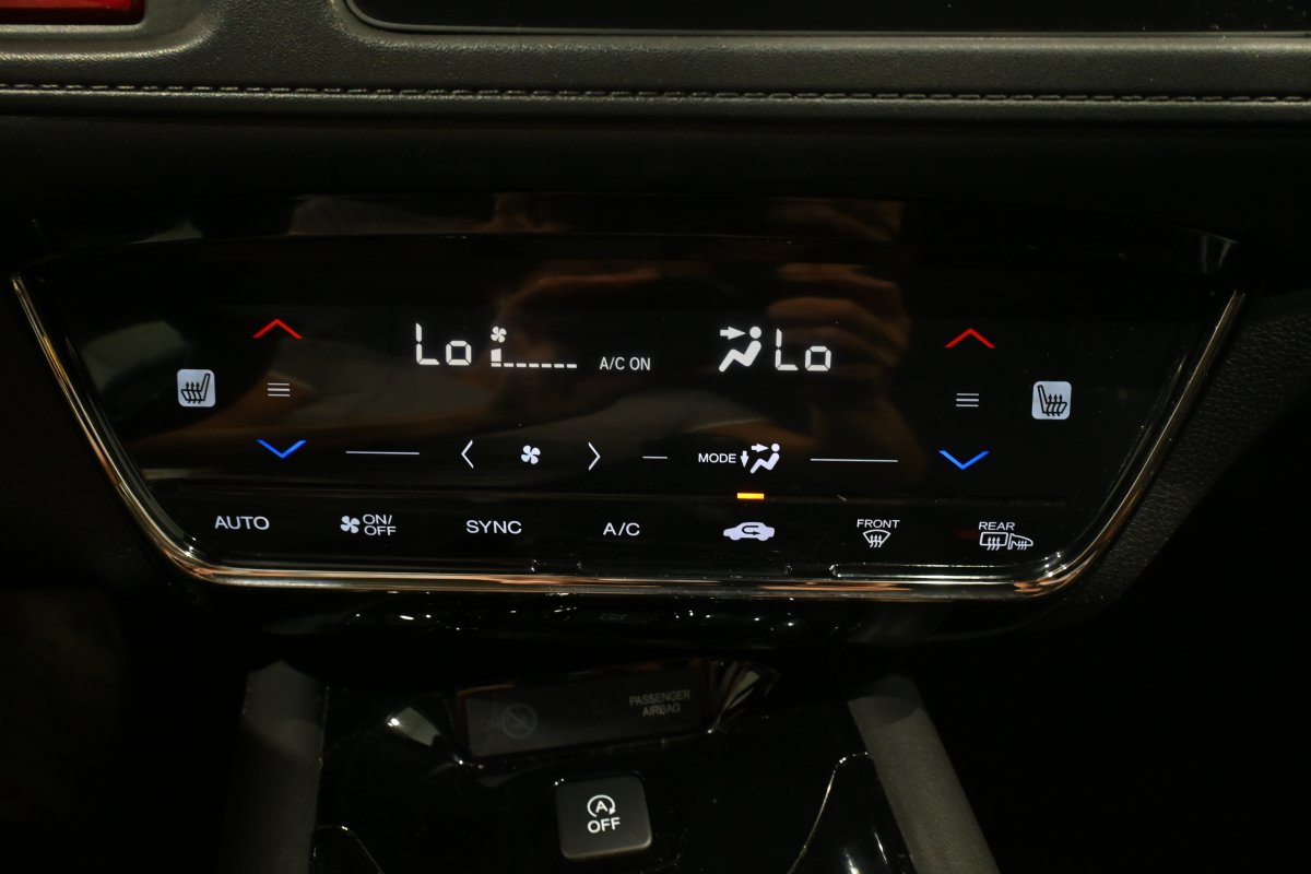 Foto Honda HR-V 16