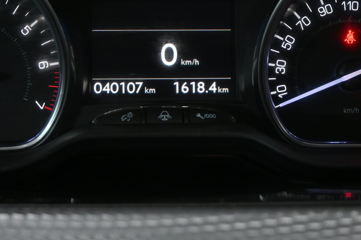 Foto Peugeot 2008 13