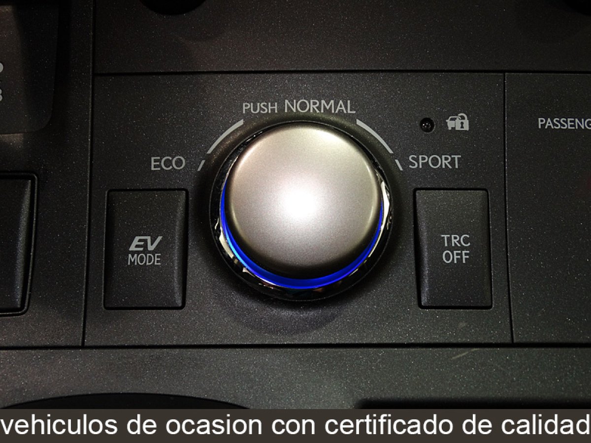 Foto Lexus CT 200h 22