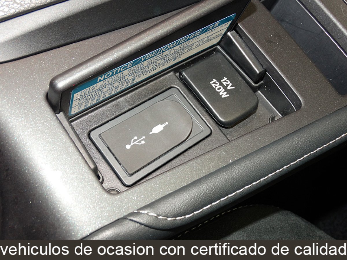 Foto Lexus CT 200h 24