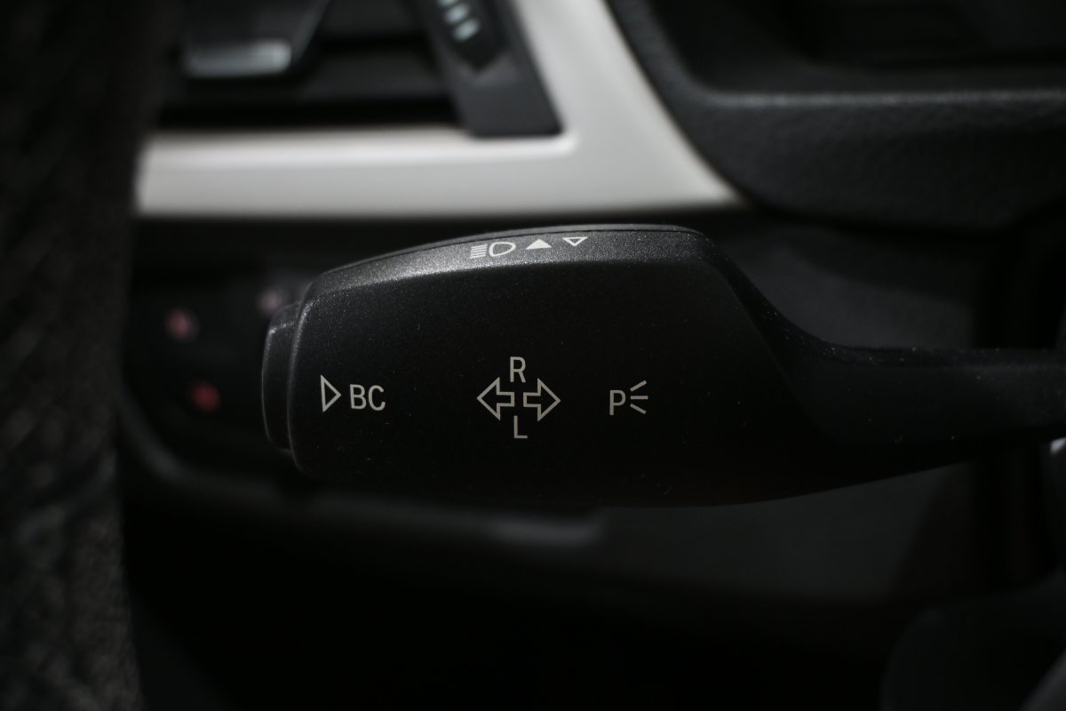 Foto Bmw 318dA 22