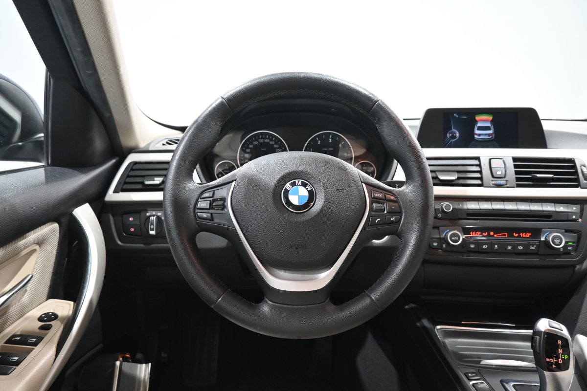 Foto Bmw 318dA 18