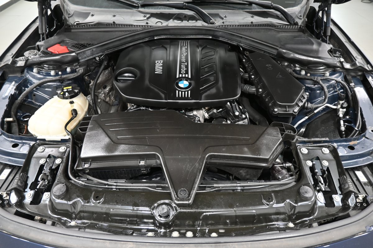 Foto Bmw 318dA 8
