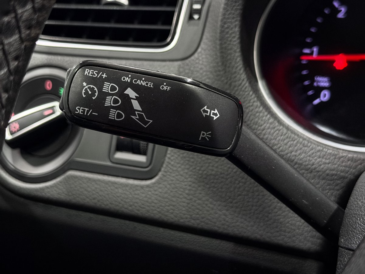 Foto Volkswagen Polo 20