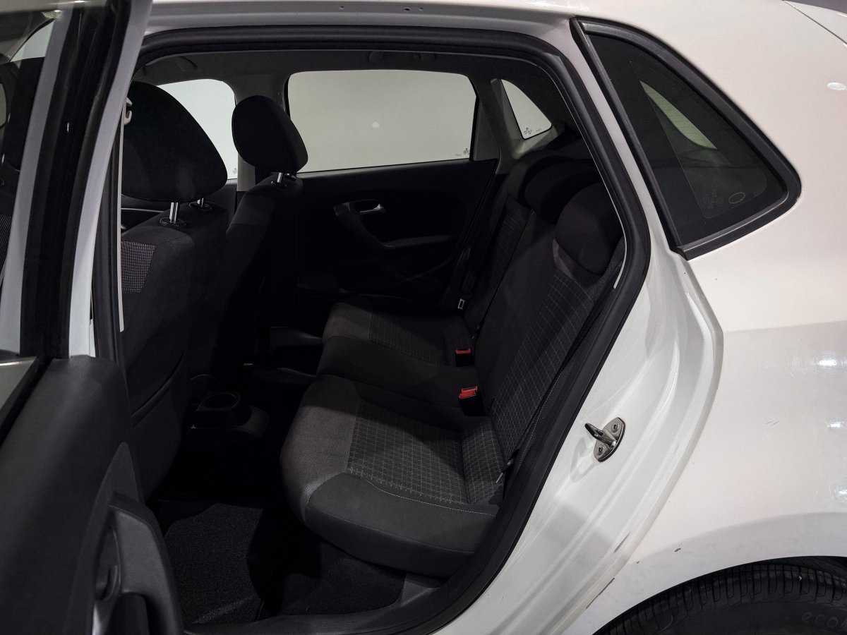 Foto Volkswagen Polo 11