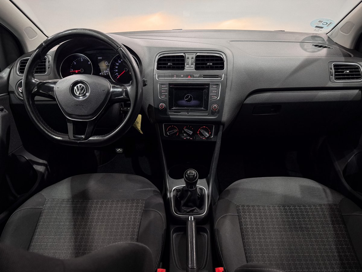 Foto Volkswagen Polo 17