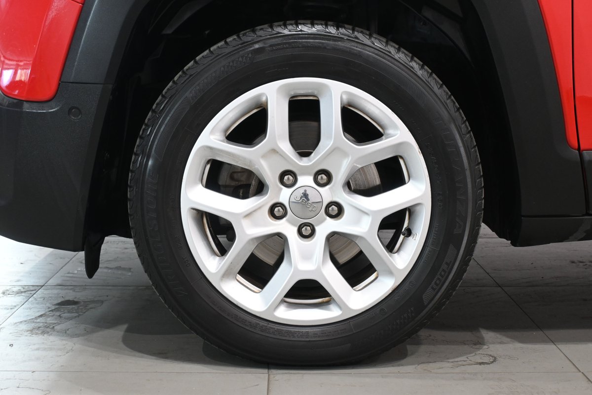 Foto Jeep Renegade 26