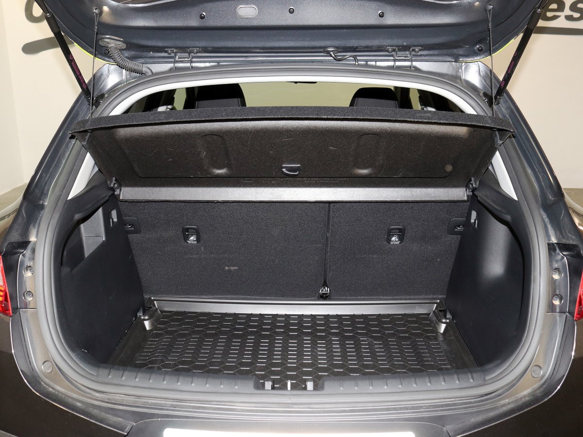 Foto Kia Stonic 8
