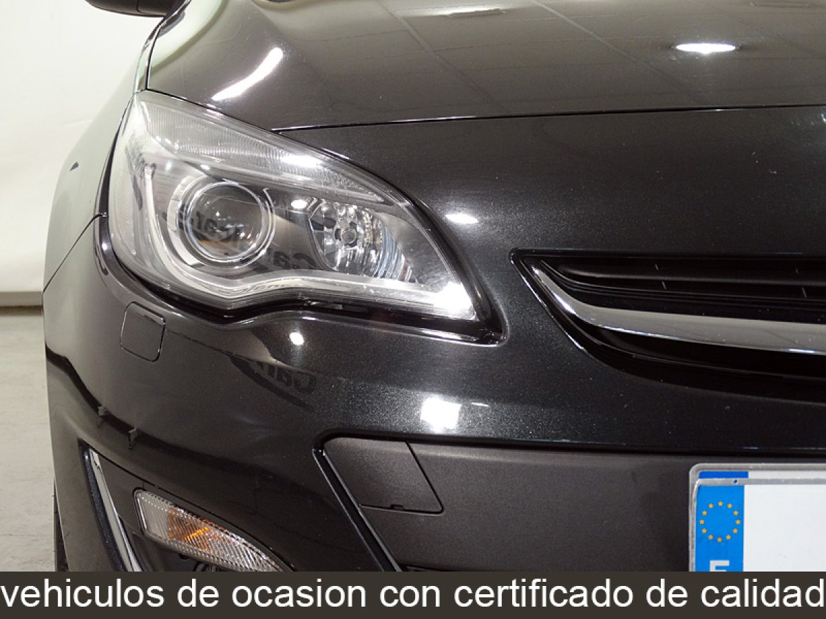 Foto Opel Astra 12