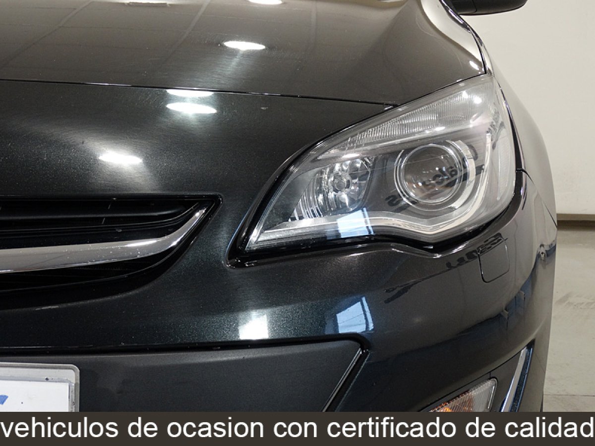 Foto Opel Astra 13