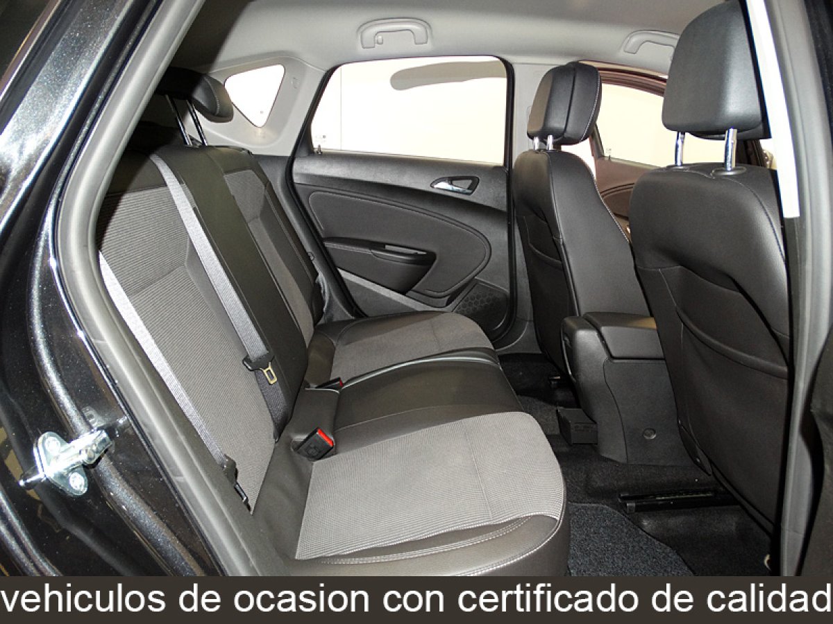 Foto Opel Astra 16