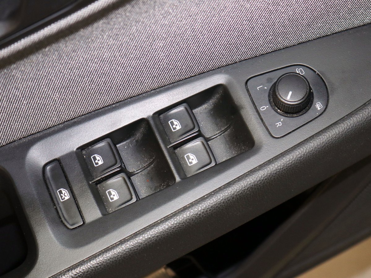 Foto Seat Leon 28