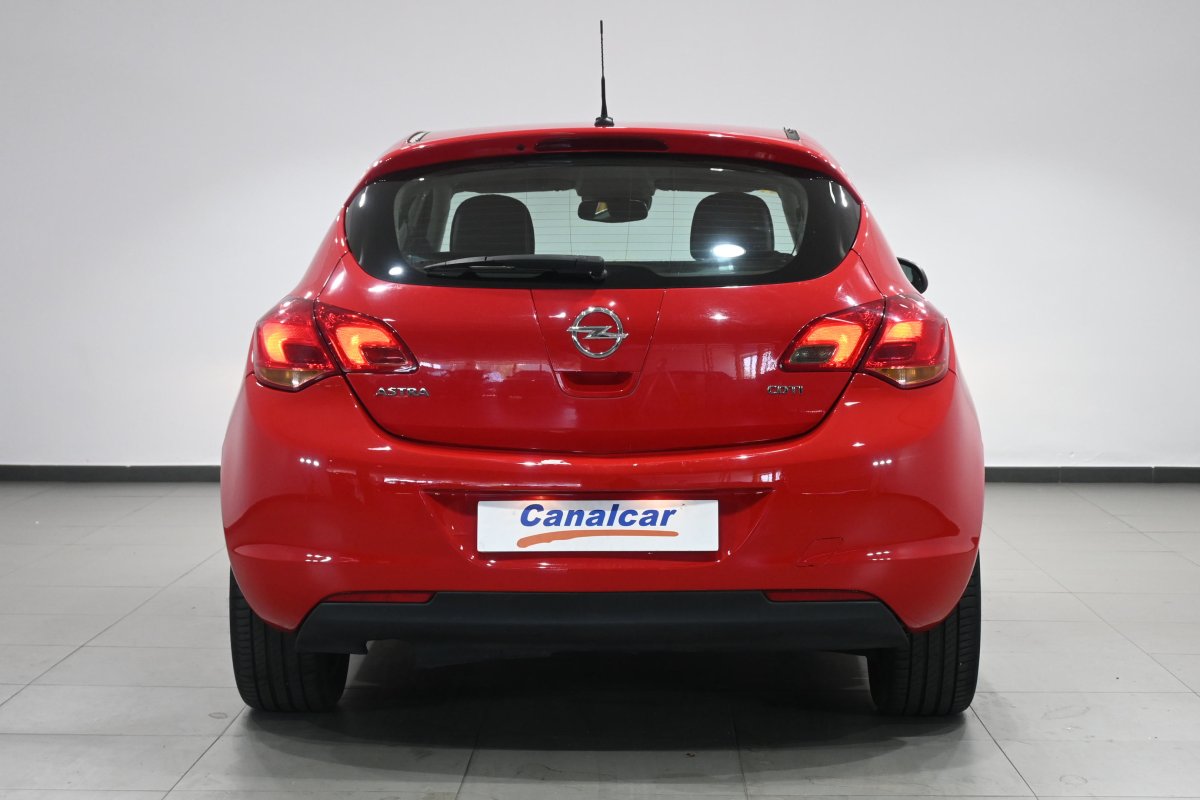Foto Opel Astra 5