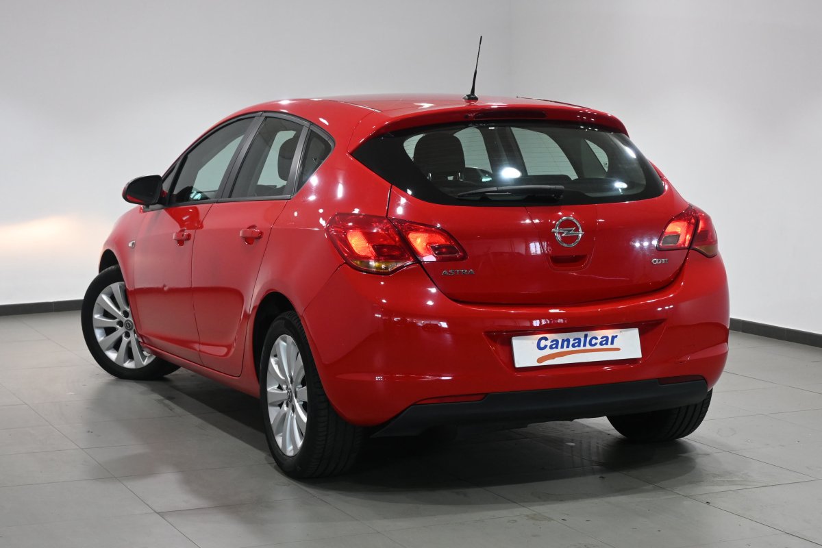Foto Opel Astra 6