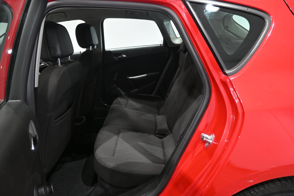 Foto Opel Astra 11